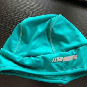 BCG women’s turbo run beanie * cord control